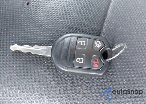 2010 Ford Escape Xlt from USA, damaged, VIN 1FMCU0D70AKA54621